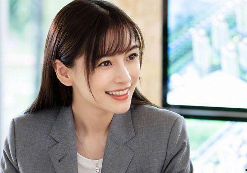 娱乐吃瓜酱杨颖,娱乐吃瓜酱，揭秘娱乐圈幕后故事